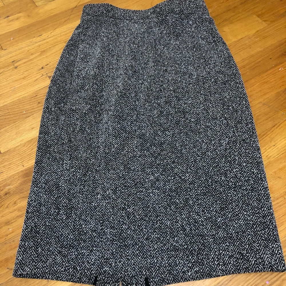 Banana Republic houndstooth pencil skirt